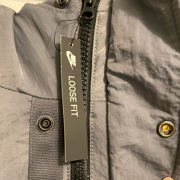 Nike Down filled hooded fishtail parka BV4751-021 - Picture 5 of 15